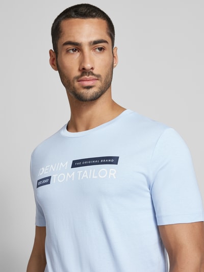 Tom Tailor Denim T-Shirt mit Label-Print Modell 'Type H' Hellblau 3