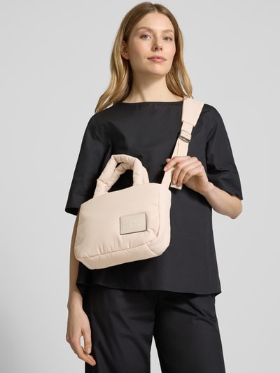 STUDIO BERLIN Handtasche mit Label-Badge Modell 'MITTE' Beige 1