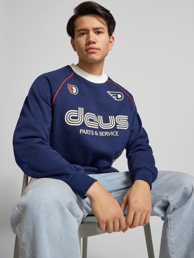 DEUS EX MACHINA Sweatshirt mit Label-Print Modell 'POWER SHIFT CREW' Dunkelblau 3