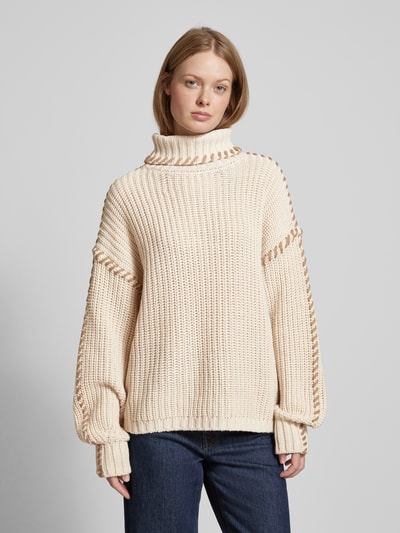 Vero Moda Sweter z dzianiny o luźnym kroju z bufiastymi rękawami model ‘NEWCREAM’ Beżowy 4