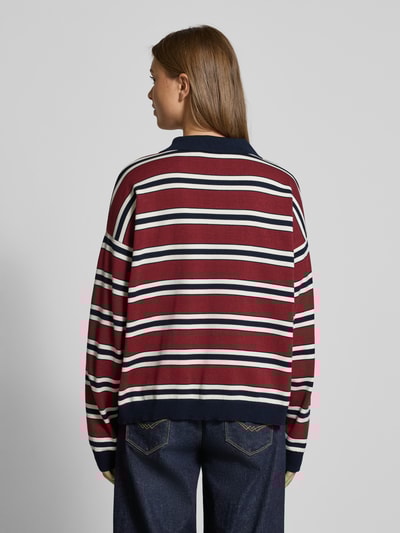 Gestuz Bluzka o kroju oversized z długim rękawem i kołnierzykiem polo model ‘paige’ Ciemnoczerwony 5