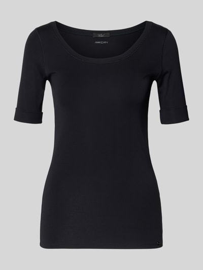 Produktfoto, T-Shirt mit Ärmelaufschlag und Rundhalsausschnitt von Marc Cain, damski t-shirt z mieszanki bawełny z dodatkiem streczu, dopasowany krój, okrągły dekolt, rękawy z zakładką, detal z logo, długość tyłu w rozmiarze 36: 60 cm, kolor czarny, gładka tekstura