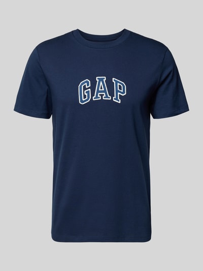 Produktfoto, T-Shirt mit Logo-Patch und Rundhalsausschnitt von GAP in Dunkelblau aus Reine Baumwolle, Straight Fit, Rückenlänge 70 cm bei Größe M