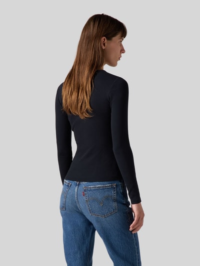 Levi's® Bluzka z długim rękawem o kroju slim fit z mieszanki bawełny z wyhaftowanym logo Czarny 3