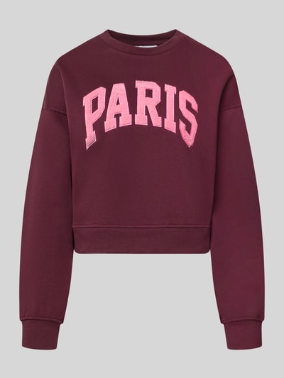 Produktfoto, Relaxed Fit Sweatshirt aus katoenmix Model 'Tatum' van JJXX in bordeauxrood met roze statementpatch PARIS, dames sweatshirt, ribboordjes, met lange mouwen, katoenmix, ronde hals, katoenmix, statementpatch, verlaagde schouders