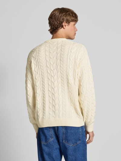 Only & Sons Sweter z dzianiny o kroju regular fit z mieszanki bawełny model ‘MACK’ Złamany biały 5