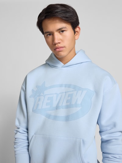 REVIEW Bluza z kapturem i kieszenią kangurką Lodowy błękitny 3