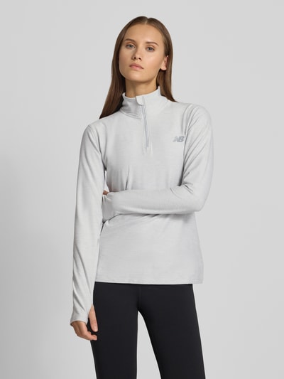 New Balance Regular Fit Longsleeve mit Troyer-Kragen Hellgrau Melange 4