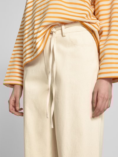 moves Jeans mit Bindegürtel Modell 'Adanna' Offwhite 3