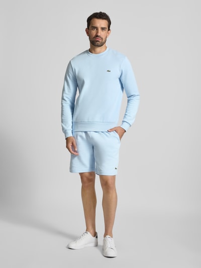 Lacoste Regular Fit Sweatshorts aus Baumwoll-Mix Hellblau 1