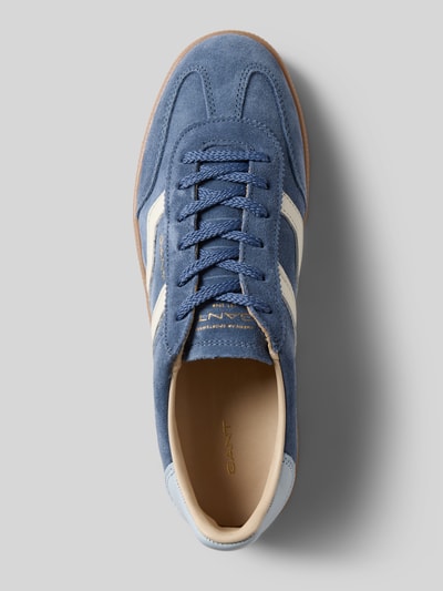Productfoto, Sneaker aus echtem Leder Modell 'Cuzima' von Gant in blauw met afgeronde pasvorm, logo-design, geprofileerde zool, hakhoogte maat 40: 3 cm, schachthoogte: 8 cm, schachtbreedte: 7 cm.