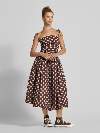 Amy Lynn Cocktailkleid mit Raffungen Modell 'Alexa' Dunkelbraun 1