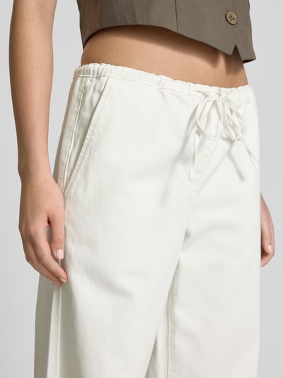 EDITED Jeans mit elastischem Bund Weiss 3