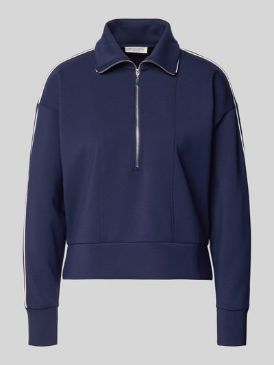 Produktfoto, Sweatshirt mit kurzem Reißverschluss von Christian Berg Woman in Dunkelblau, Material-Mix mit Modal-Anteil, Umlegekragen, Lockerer-Schnitt, gerippte-Abschlüsse