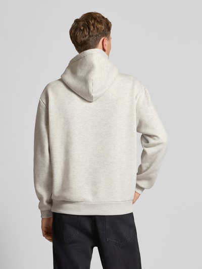 REVIEW Hoodie mit Känguru-Tasche Ecru Melange 5