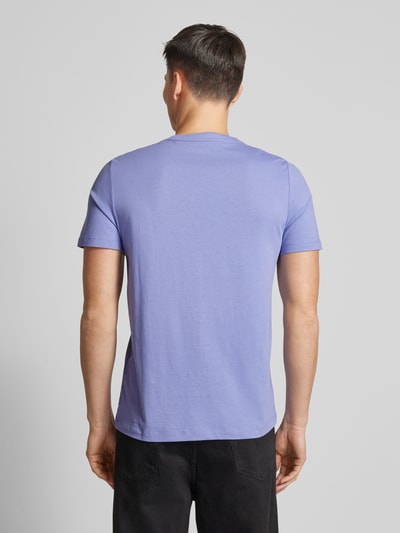 s.Oliver RED LABEL Regular Fit T-Shirt aus reiner Baumwolle mit Statement-Label-Print Lavender 5