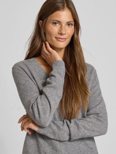 Christian Berg Woman Gebreide pullover met V-hals Grafiet gemêleerd - 3
