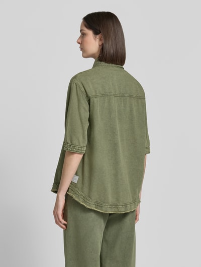 Marc Cain Jeansbluse mit Fransensaum und 1/2-Arm Oliv 5