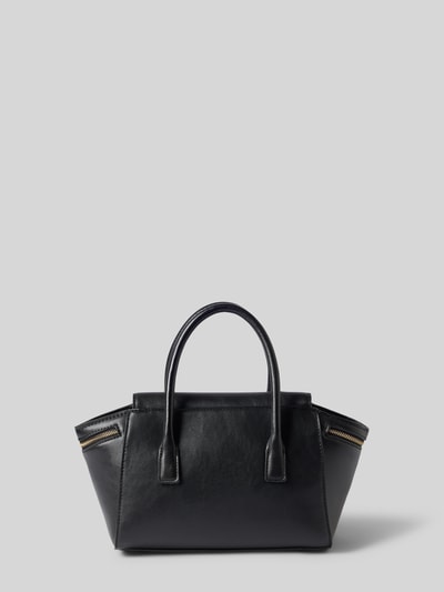 Produktfoto, Handtasche mit Schulterriemen Modell 'FIORI' von MANGO in Schwarz mit Reißverschluss und Tragehenkeln, glatte Textur, Größe 32x16x10 cm, Schulterriemen 46 cm.