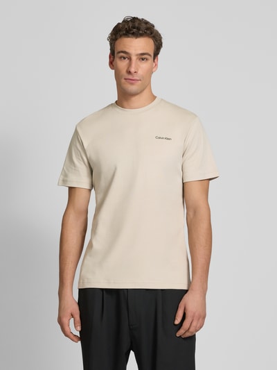 CK Calvin Klein T-Shirt mit Label-Print Beige 4