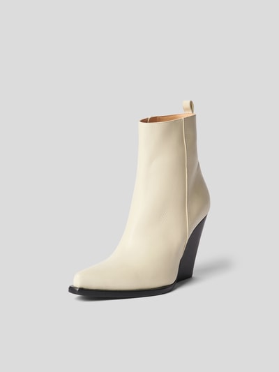 Magda Butrym Stiefeletten mit Blockabsatz Offwhite 2