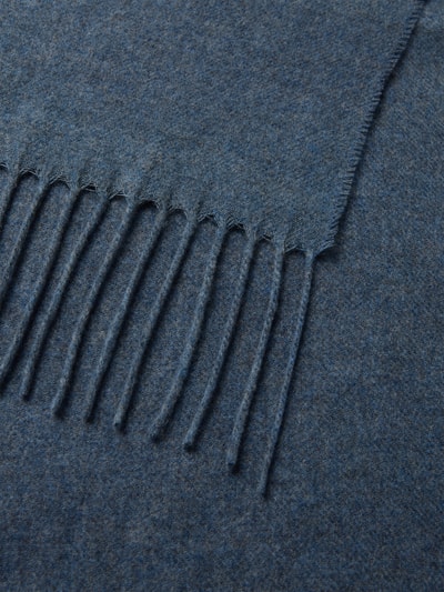 Christian Berg Men Schal mit Fransen Jeansblau Melange 2
