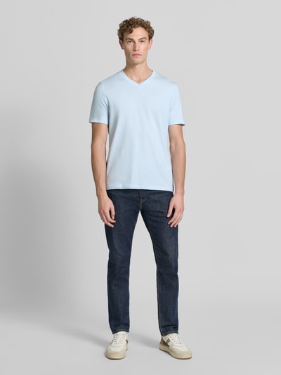 s.Oliver RED LABEL Regular Fit T-Shirt aus reiner Baumwolle Hellblau 1