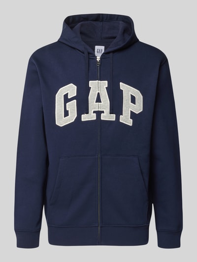 Produktfoto, Sweatjacke mit Logo und Känguru-Tasche von GAP, dunkelblauer Baumwoll-Mix, Regular-Fit, Kapuze, Reißverschluss, strukturierte Oberfläche