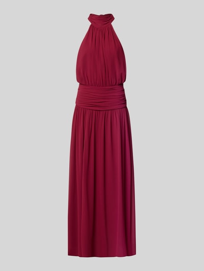 Produktfoto, Abendkleid mit Rückenausschnitt Modell 'Renata' von Forever New in Falten-Optik, ärmellos, Neckholder, Maxilänge, bordeauxrot