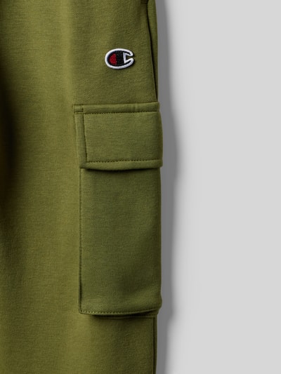 CHAMPION Regular Fit Sweatpants mit Logo-Stitching Oliv 2