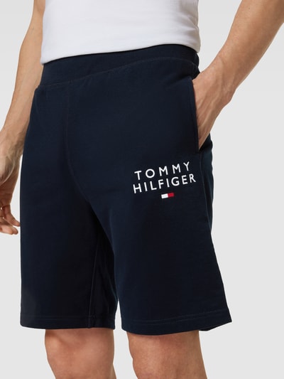 Tommy Hilfiger Szorty z dzianiny dresowej z bocznymi, wpuszczanymi kieszeniami Ciemnoniebieski 3