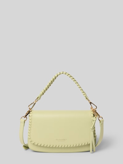 Produktfoto, Handbag mit Logo-Detail Modell 'Jendal' von Seidenfelt in zartem Pastellgelb mit Überschlag, Hauptfach, Abnehmbare Schulterriemen, Magnetverschluss, Größe 21x15x5 cm, Länge Schulterriemen 129 cm, glatte Oberfläche, strukturierte Nähte
