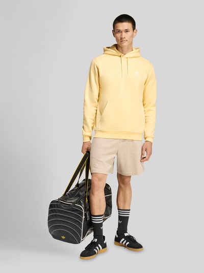 adidas Originals Regular Fit Trainingsshorts mit elastischem Bund Beige 1