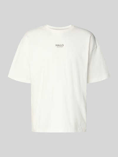 Produktfoto, Boxy Fit T-Shirt mit Label-Print von ELITE in Weiß aus reiner Baumwolle, Boxy-Fit, Rundhalsausschnitt, Rückenlänge 69 cm bei Größe M