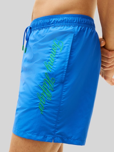 Tommy Hilfiger Szorty kąpielowe w kroju regular fit z naszywanym logo Królewski niebieski 3