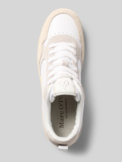 Productfoto, Low Top Sneaker uit puur rundleer model 'SANDRA' van Marc O'Polo, unicolor, ronde neus, platte zool, suède en gladleer, labelprägung, vetersluiting, gestructureerde zool, damesaccessoire.