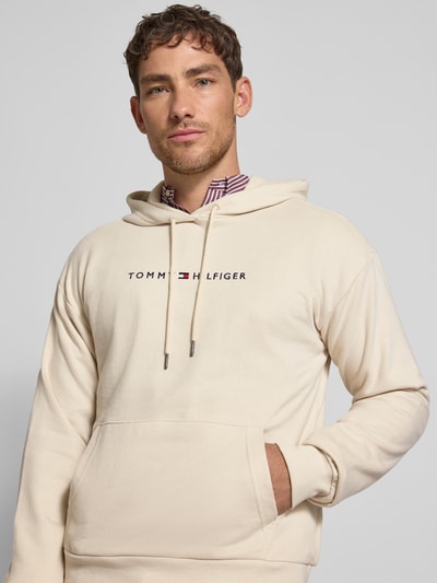 Tommy Hilfiger Bluza z kapturem o kroju regular fit z mieszanki bawełny Złamany biały melanż 3