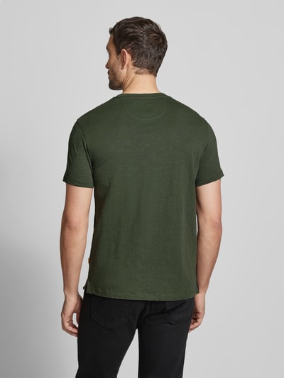 camel active T-Shirt mit Serafino-Ausschnitt Oliv 5