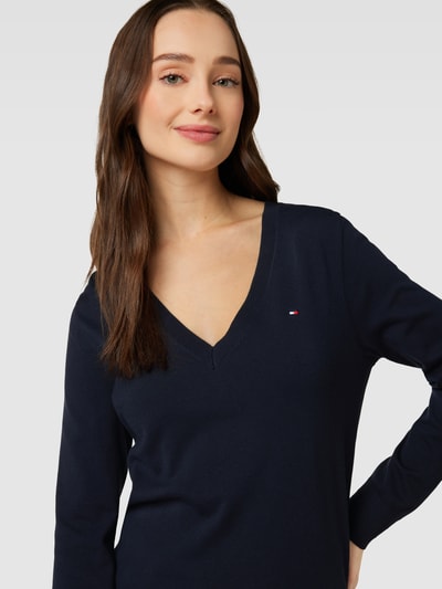 Tommy Hilfiger Strickpullover mit V-Ausschnitt Marine 3