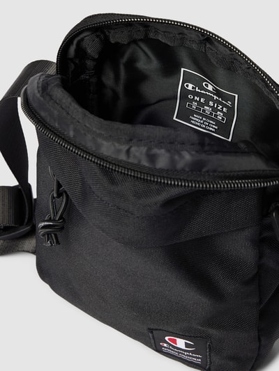 Champion Crossbody Bag mit Label-Detail Black 5