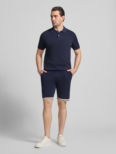 Christian Berg Men Sweatshorts mit elastischem Bund und Eingrifftaschen Marine 1