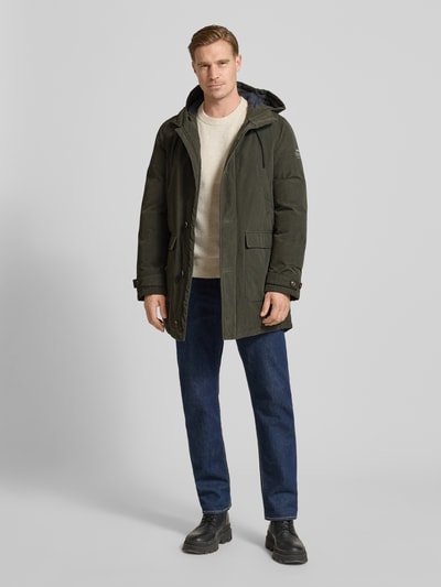 ECOALF Parka z kapturem i kieszeniami z patką model ‘TASKA’ Oliwkowy 1