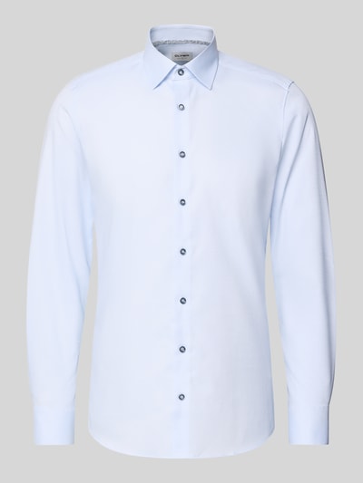 Produktfoto, hellblaues Slim Fit Businesshemd aus Baumwoll-Mix mit Kentkragen und Knopfleiste, OLYMP Level Five, Struktur fein, Langarm