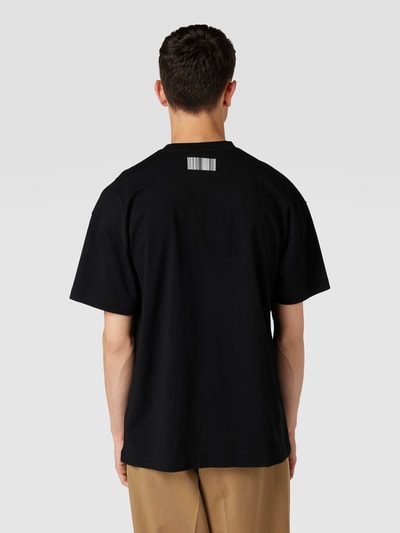 VTMNTS T-Shirt mit Motiv- und Statement-Print Schwarz 5