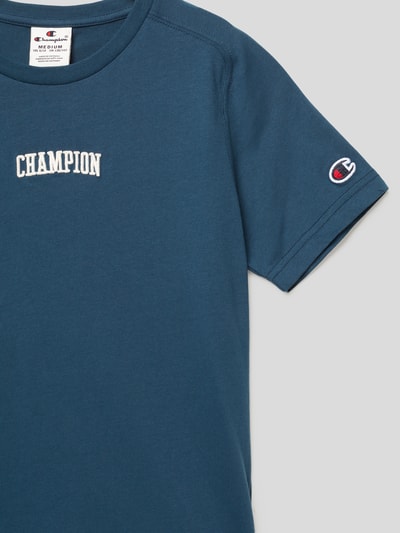 CHAMPION T-Shirt mit kontrastivem Label-Stitching Modell 'Rochester' Rauchblau 2