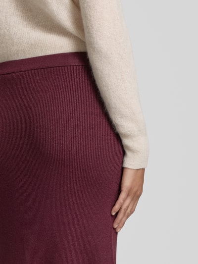 Vila Spódnica z dzianiny o długości do kolan z elastycznym pasem model ‘COMFY’ Śliwkowy 3