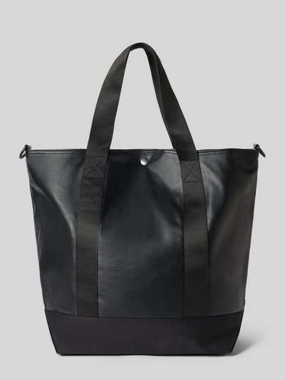 Produktfoto, Handtasche mit Label-Detail Modell 'Arizona' von Carhartt Work In Progress im Material-Mix mit Viskose-Anteil, schwarze Farbe, sichtbarer Tragehenkel, Hauptfach mit Druckknopfverschluss, Struktur matt und glatt.