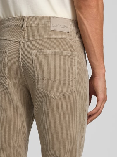 Christian Berg Men Regular Fit Cordhose im 5-Pocket-Design Hellbraun 3