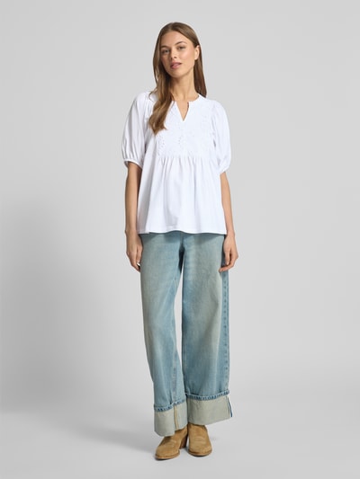 Soyaconcept Bluzka o kroju relaxed fit z haftem angielskim model ‘LORAINE’ Biały 1