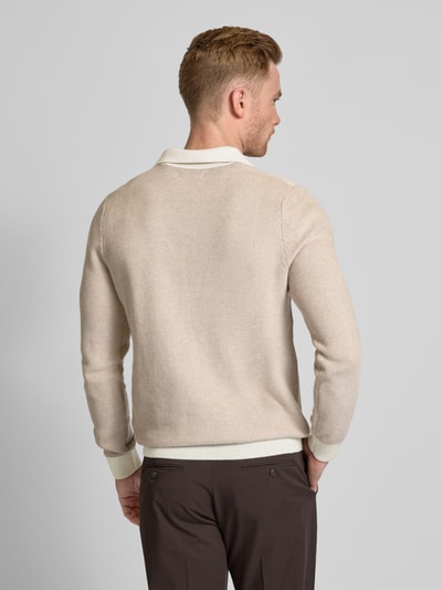 Christian Berg Men Strickpullover mit V-Ausschnitt Offwhite 5